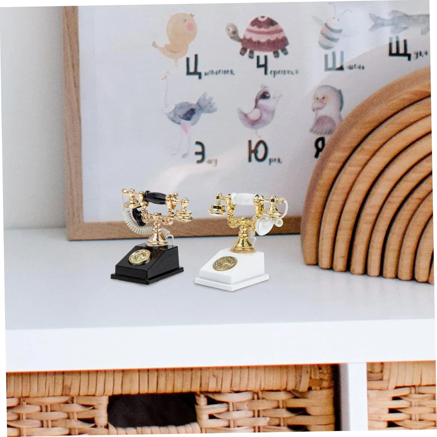 3sets 2pcs Miniature Retro Telephone Model Realistic Dollhouse Furniture Accessories for Parties Educational Decor Items 2pcs*3