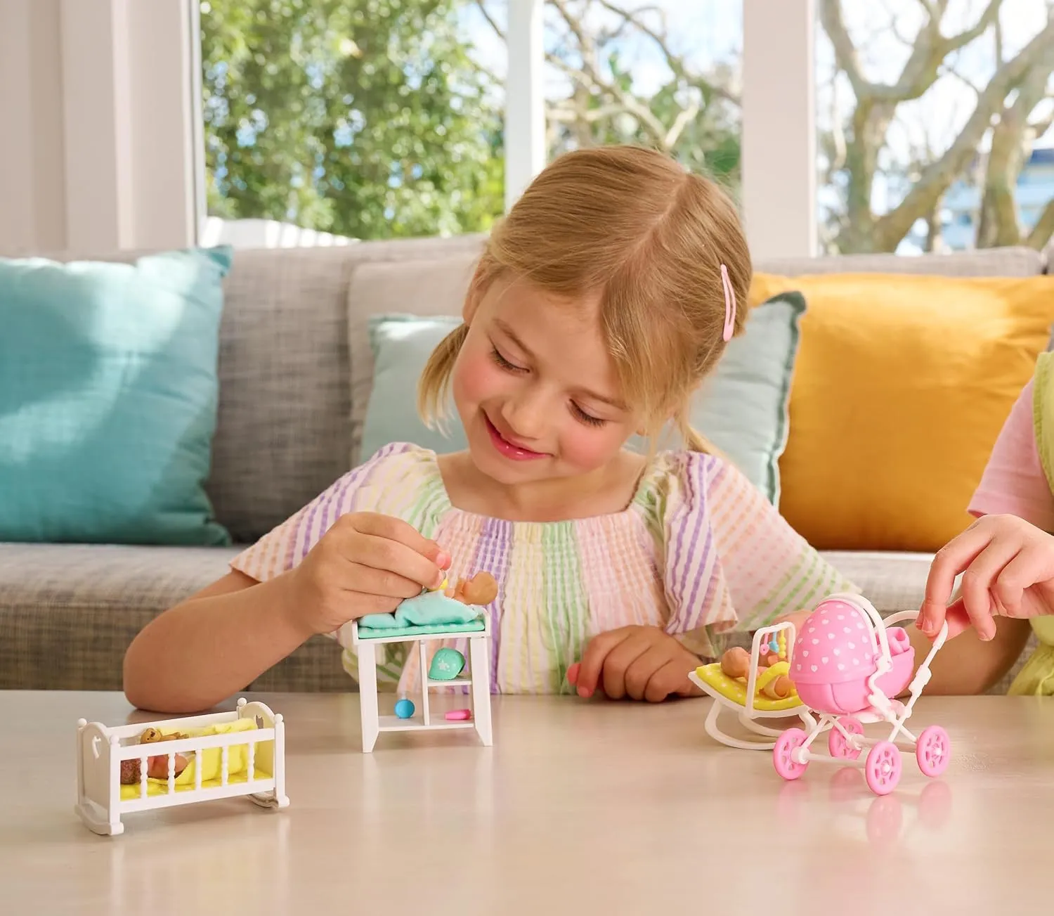 5 Surprise My Mini Baby Series 1 (2 Pack) by ZURU, Collectible Mystery Capsule, Toy for Girls, Realistic Miniature Baby, Playset and Accessories