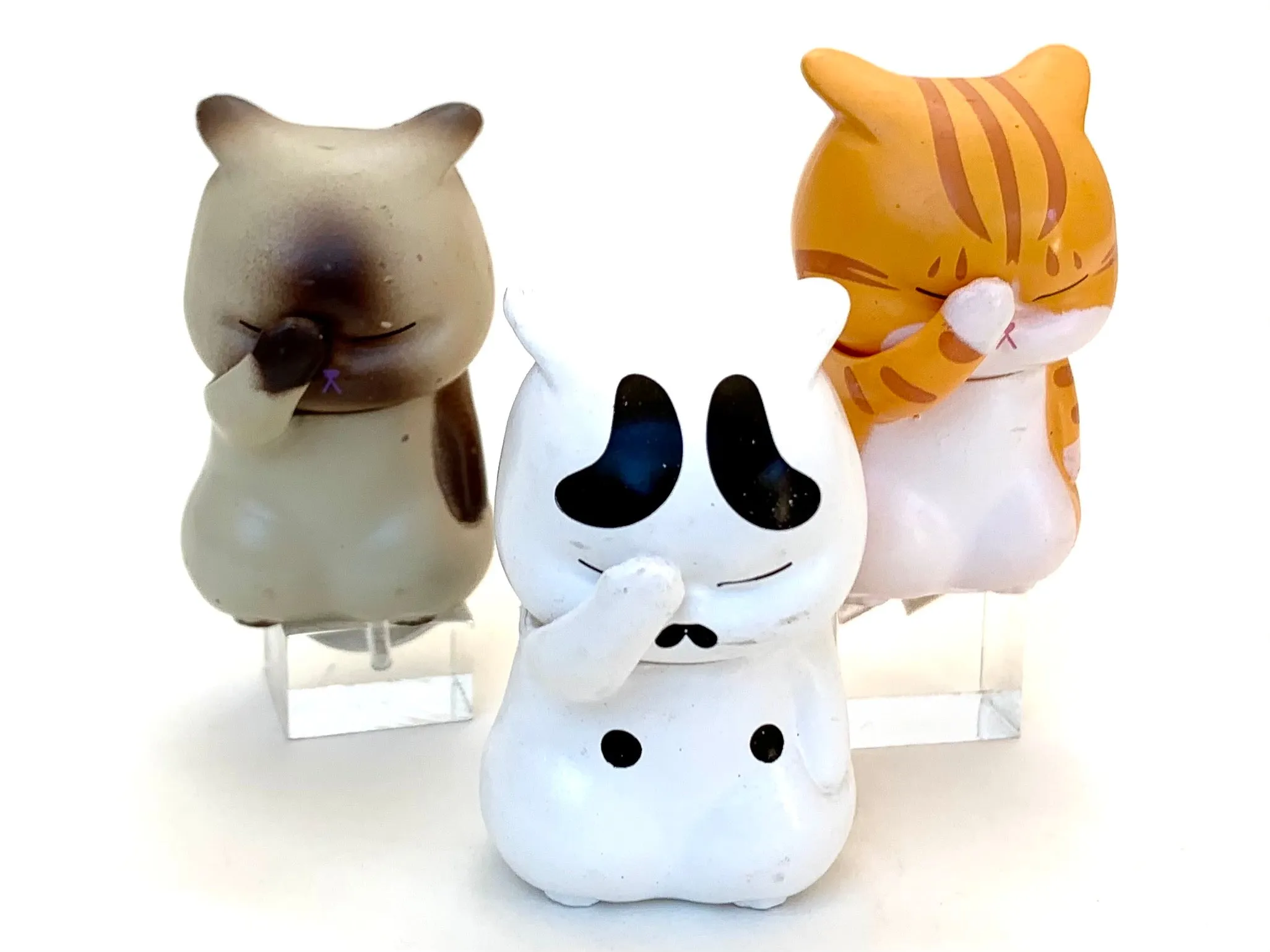 70888 CAT FIGURINES-6