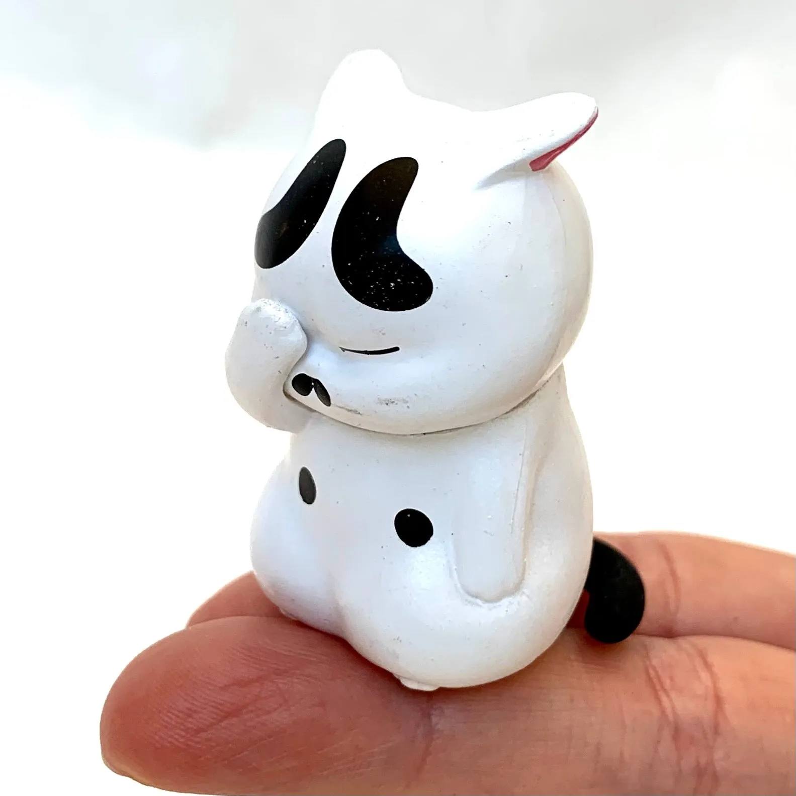 70888 CAT FIGURINES-6