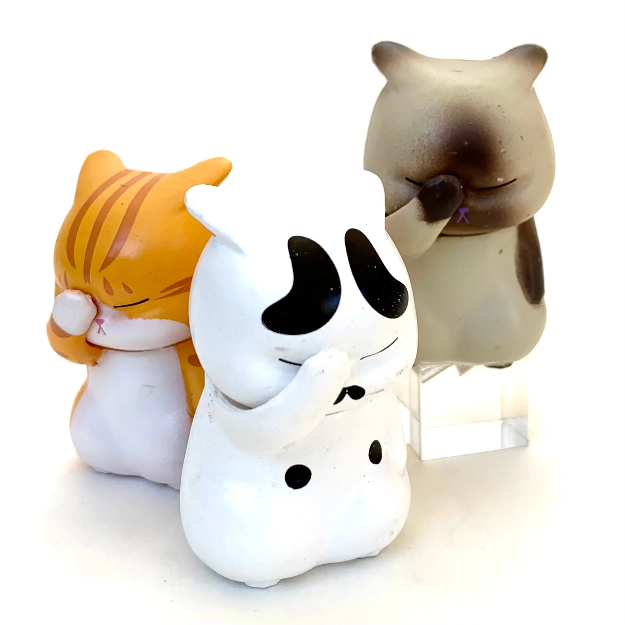 70888 CAT FIGURINES-6