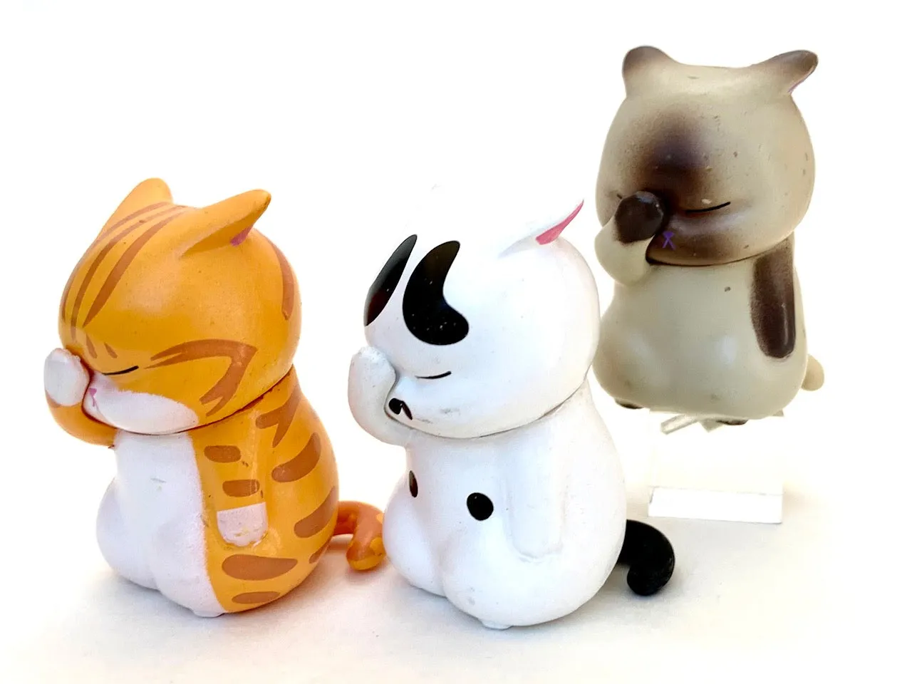70888 CAT FIGURINES-6