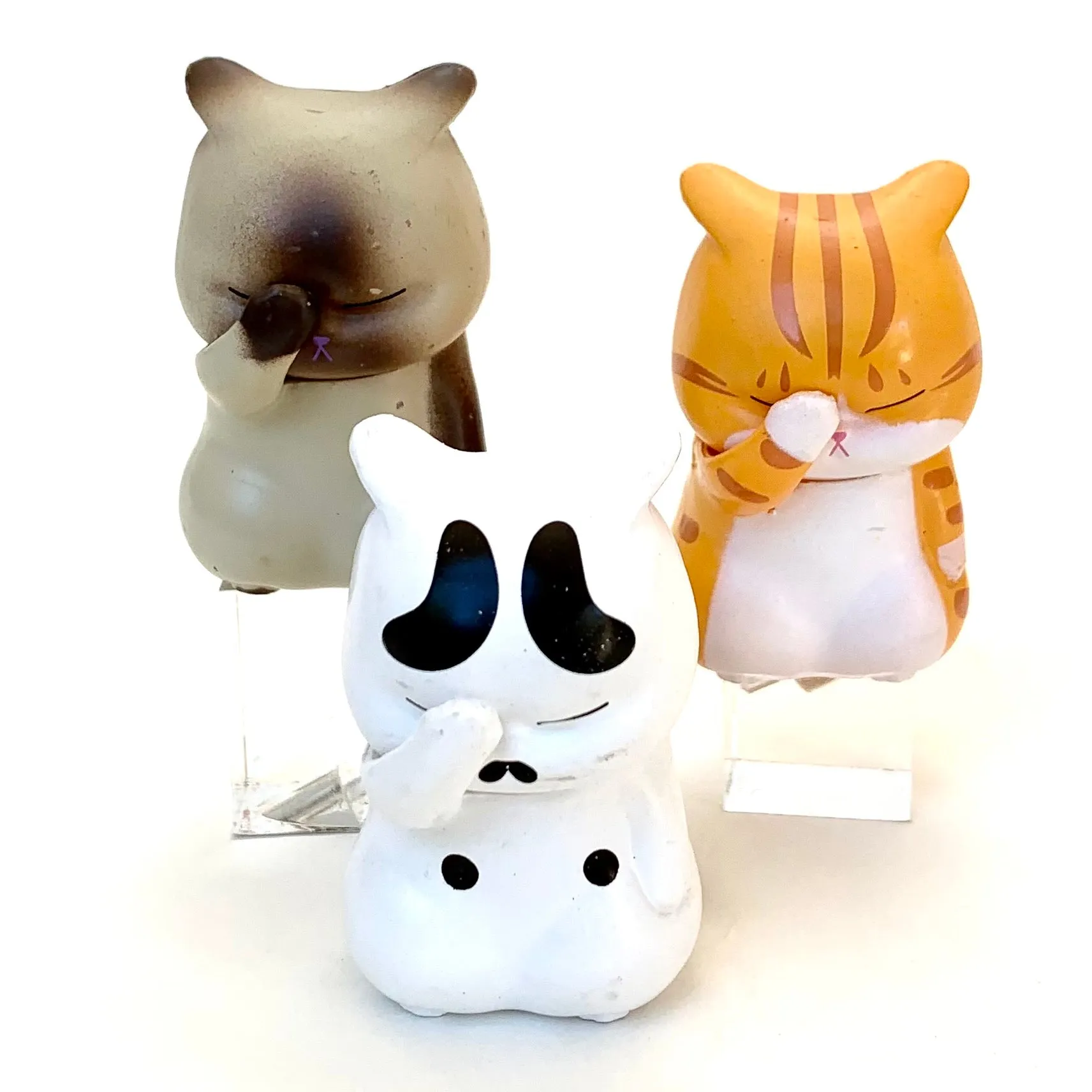70888 CAT FIGURINES-6