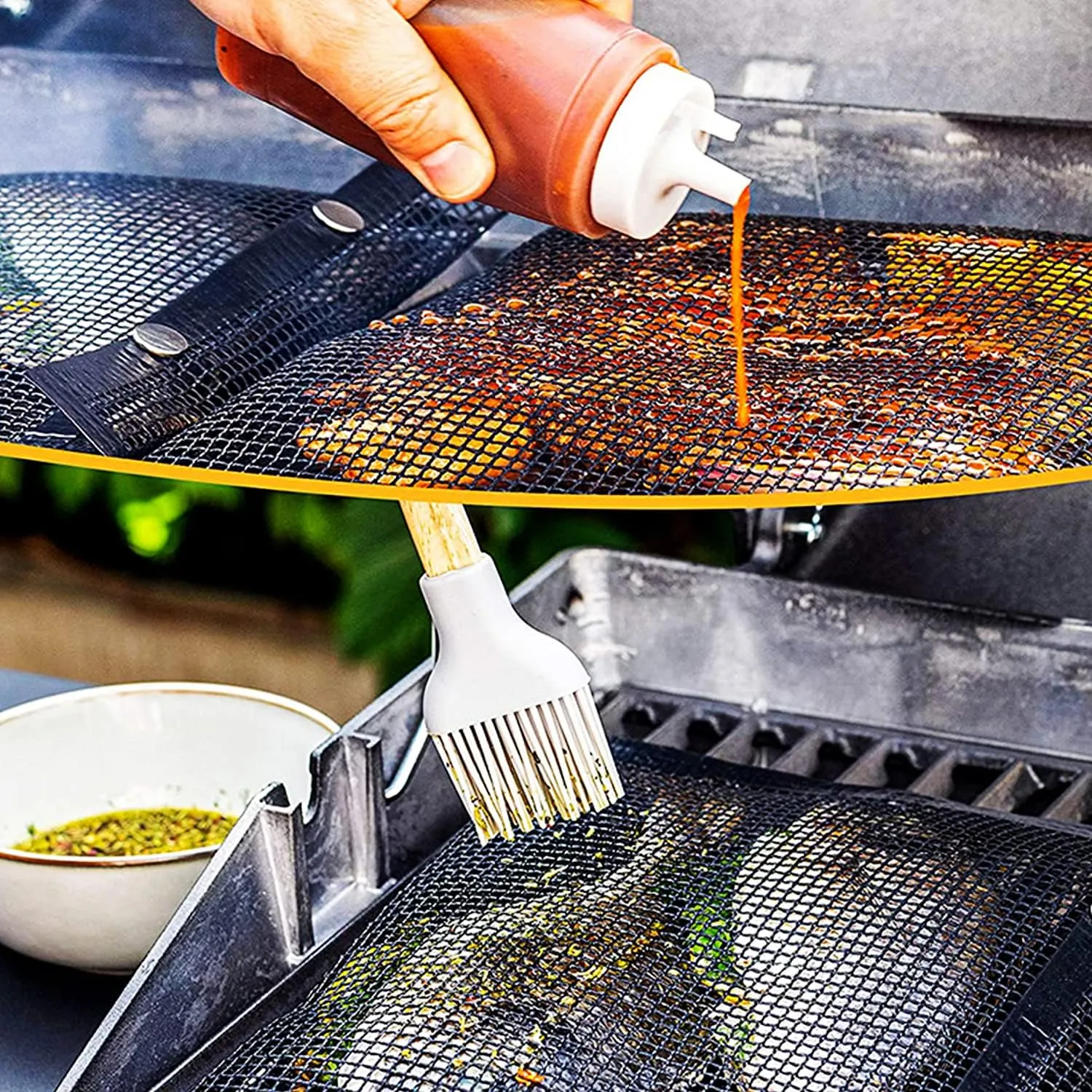 AOOCAN Mesh Grill Bags - Grill Bags For Outdoor Grill Set of 2 - Non Stick BBQ Grilling Bags , Reusable and Easy to Clean, Works on Electric Grill Outdoor Gas Charcoal BBQ -Extended Warranty 13.2 x 10.6 Inch