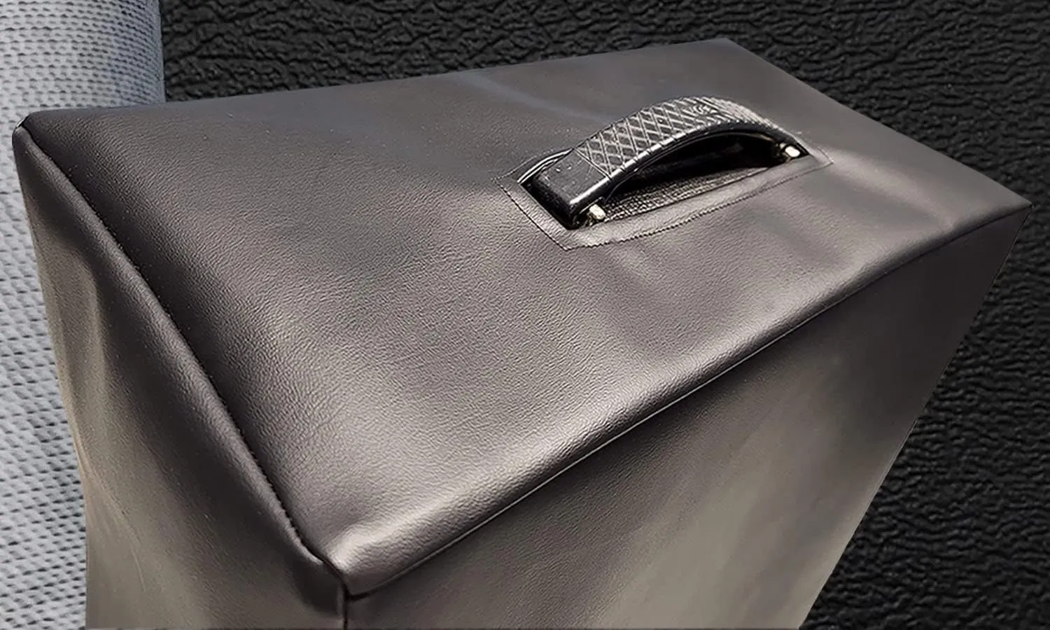 DCFY! Guitar Amplifier Cover for Trace-Elliot Velocette 1x10 Amp | Pitch-Black| Customize Fabric('Choice' Waterproof or Premium Synthetic Leather) & Padding - Made in U.S.A.