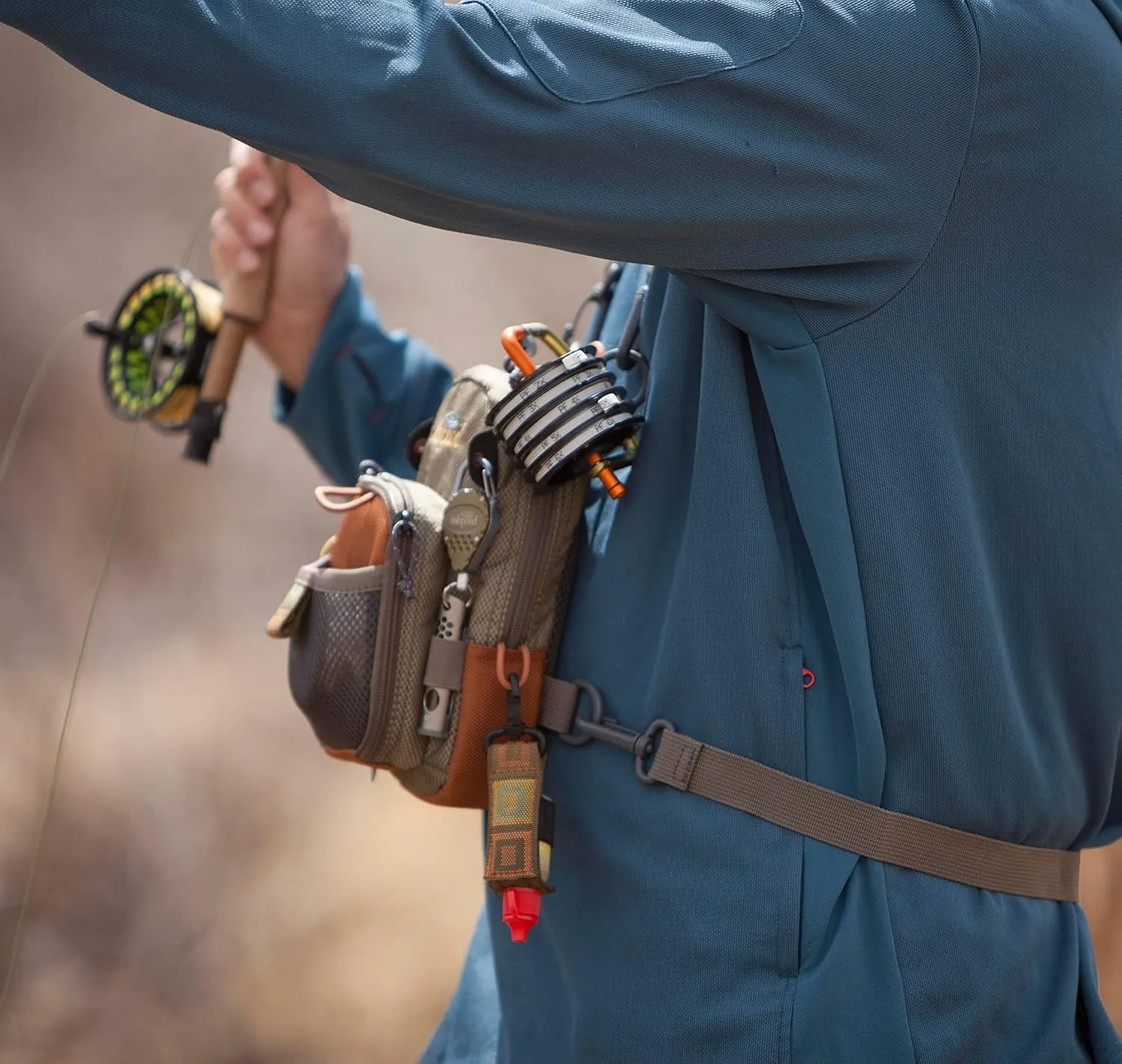 fishpond San Juan Vertical Fly Fishing Chest Pack, Fits up to Two Tackle or Fly Boxes, Lightweight Fishing Bag with Padded Neck Strap – Sand/Saddle Brown