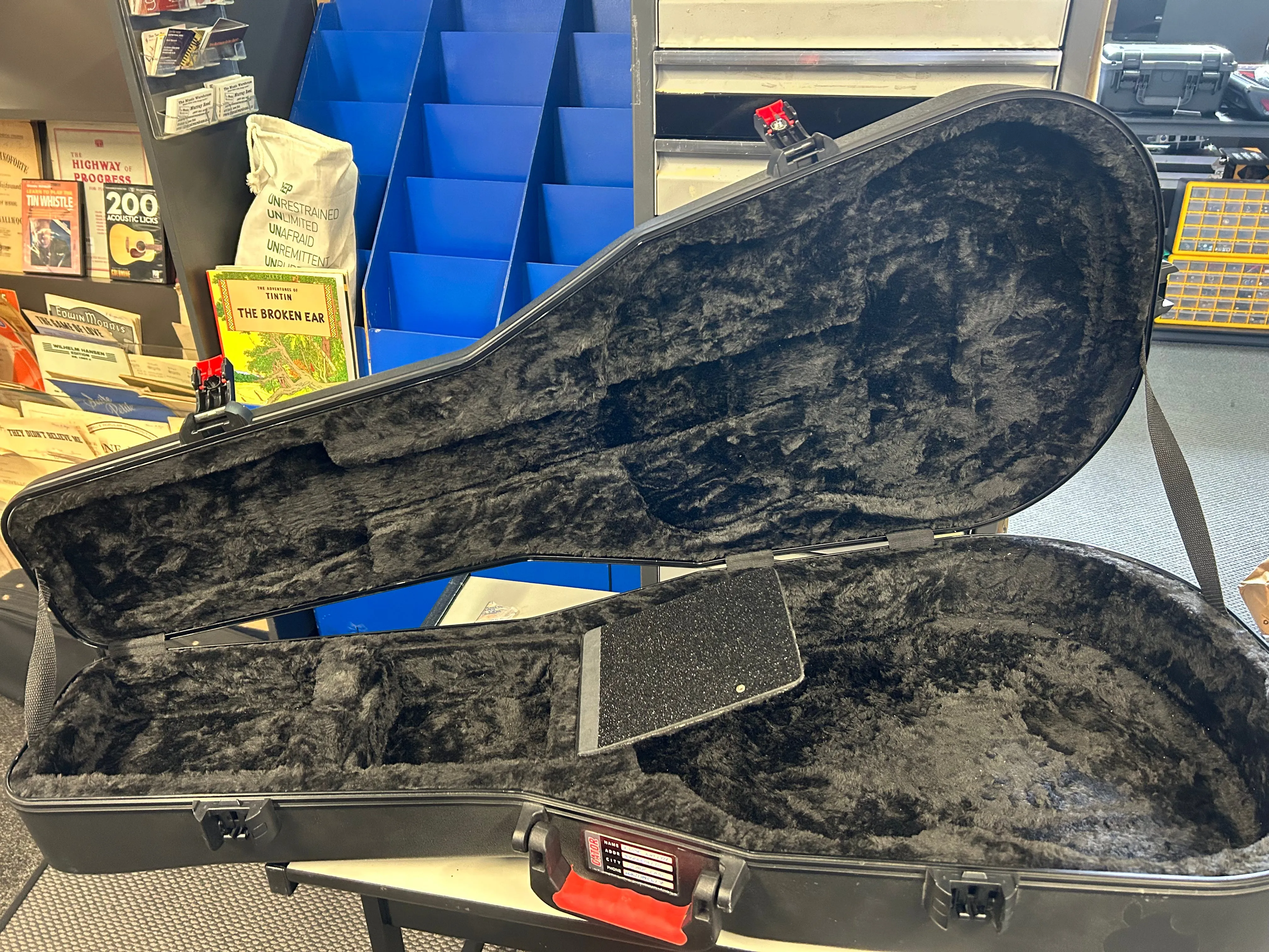 Gator -  Guitar Hard Case - Second Hand