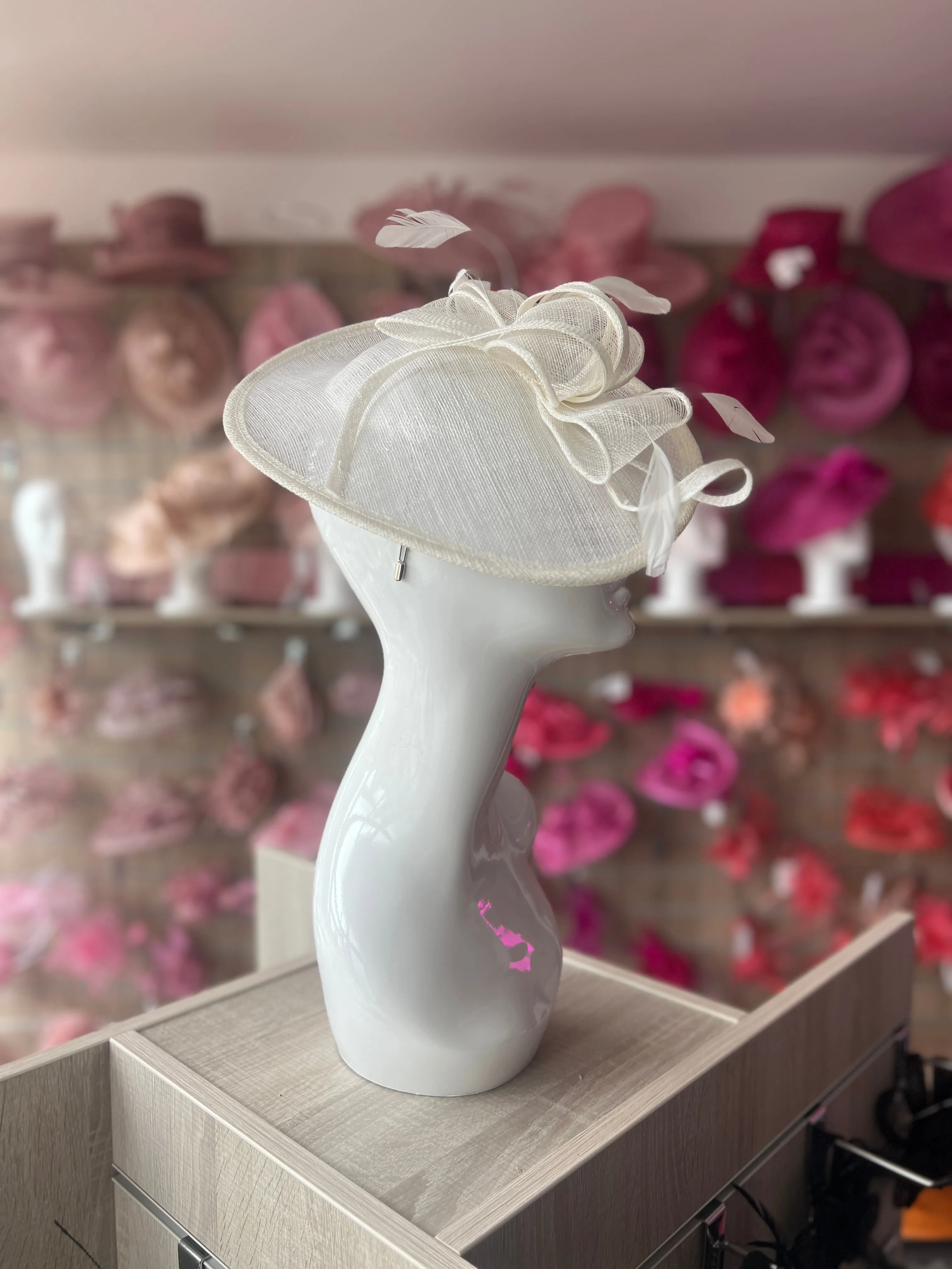 Ivory Teardrop Disc Fascinator