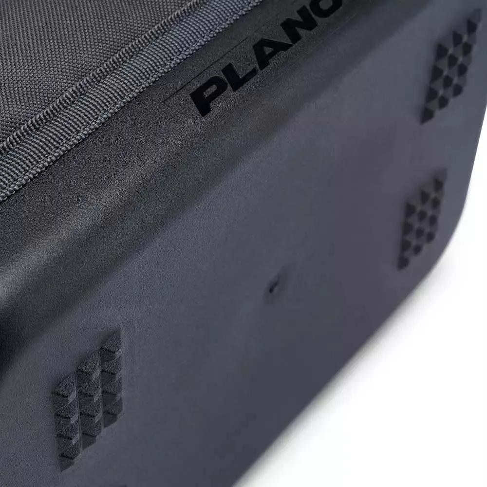 Plano Weekend Series Softsider Tackle Bag