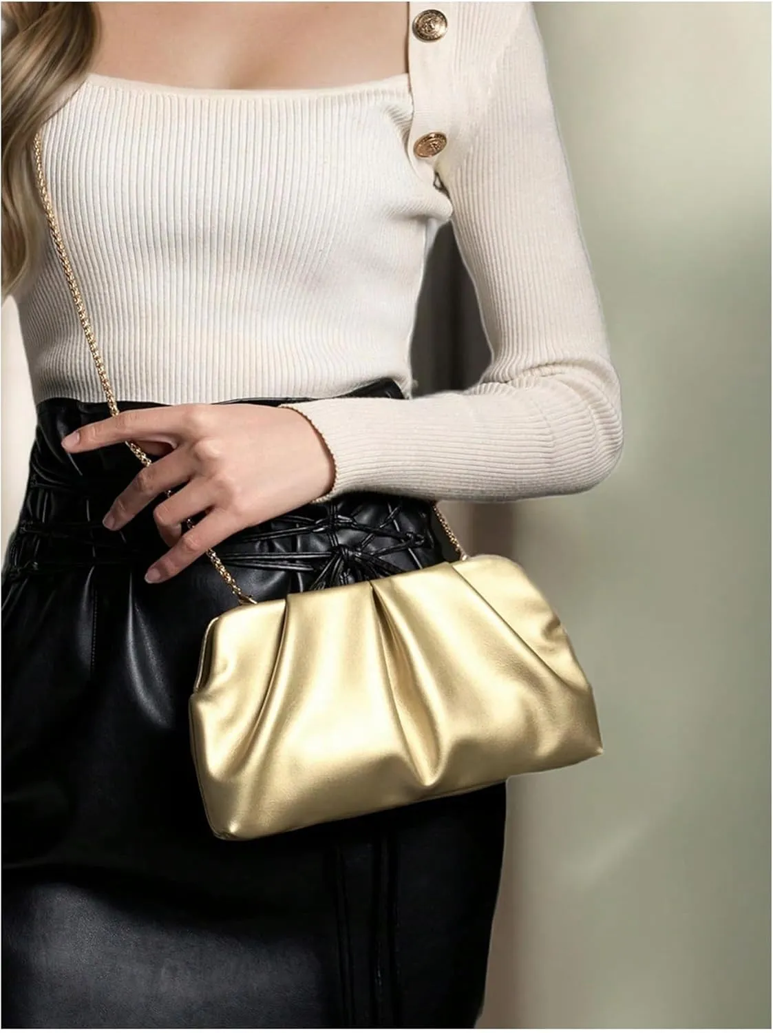 QWINEE Women's PU Leather Shoulder Clutch Purse Evening Clutch Bag Purse Small Crossbody Bag with Chain Strap
