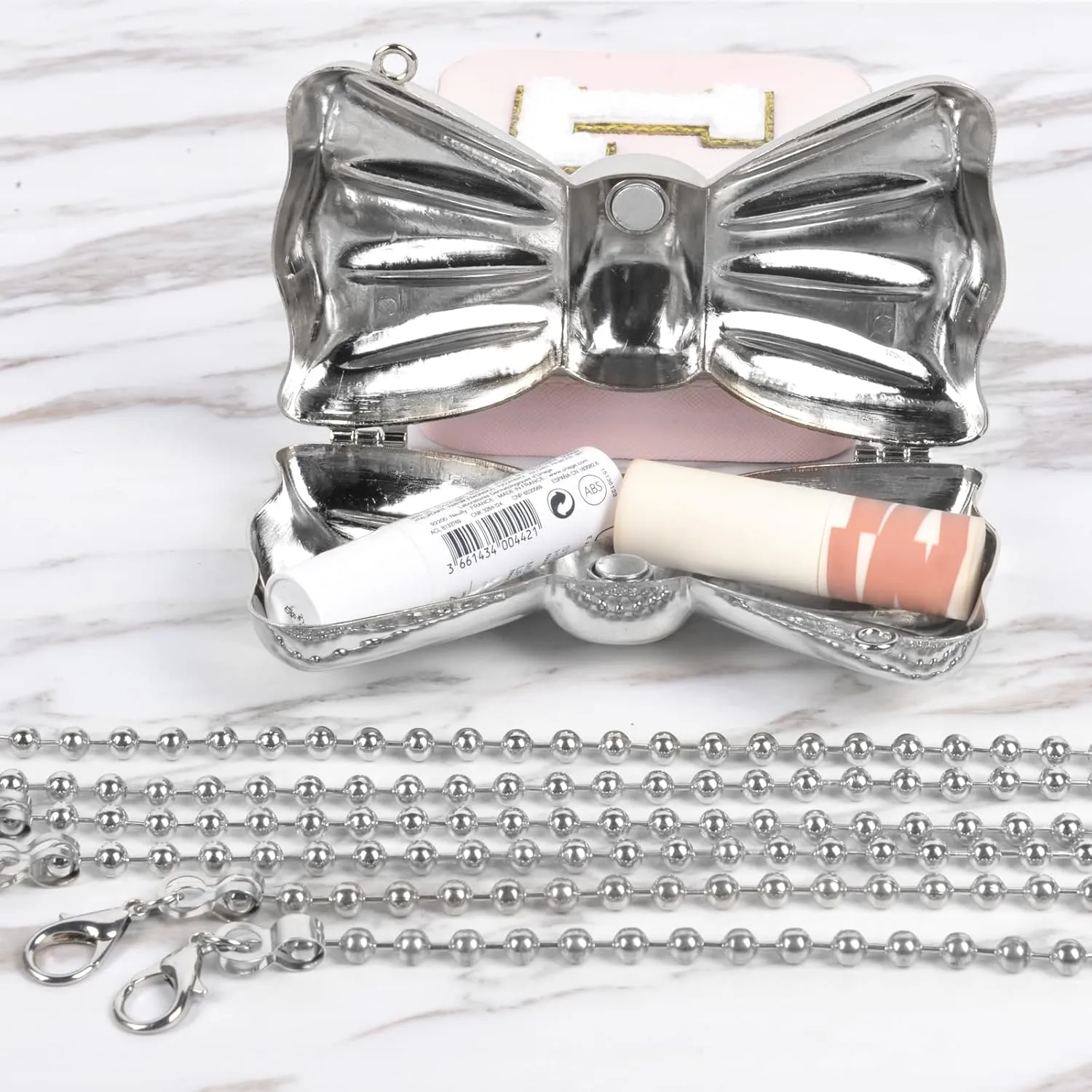 QZUnique Mini Evening Bag Metal Purse Crossbody Handbag for Girls Kid Women Bowknot Shell Heart Star Shoulder Bag for Wedding
