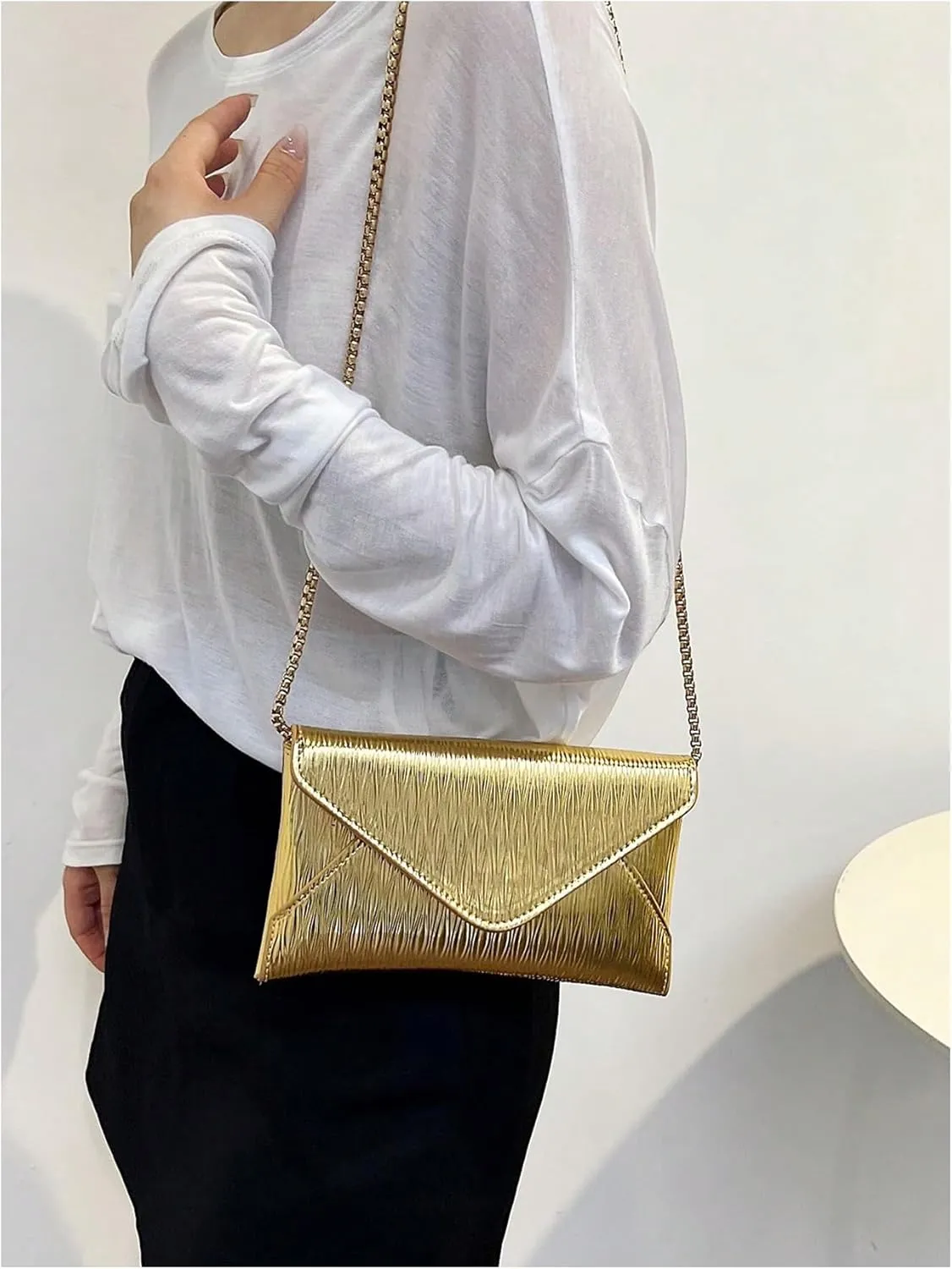 SweatyRocks Women's Metallic Crossbody Bag Flap Magnet Chain Strap Mini Envelope Evening Purse