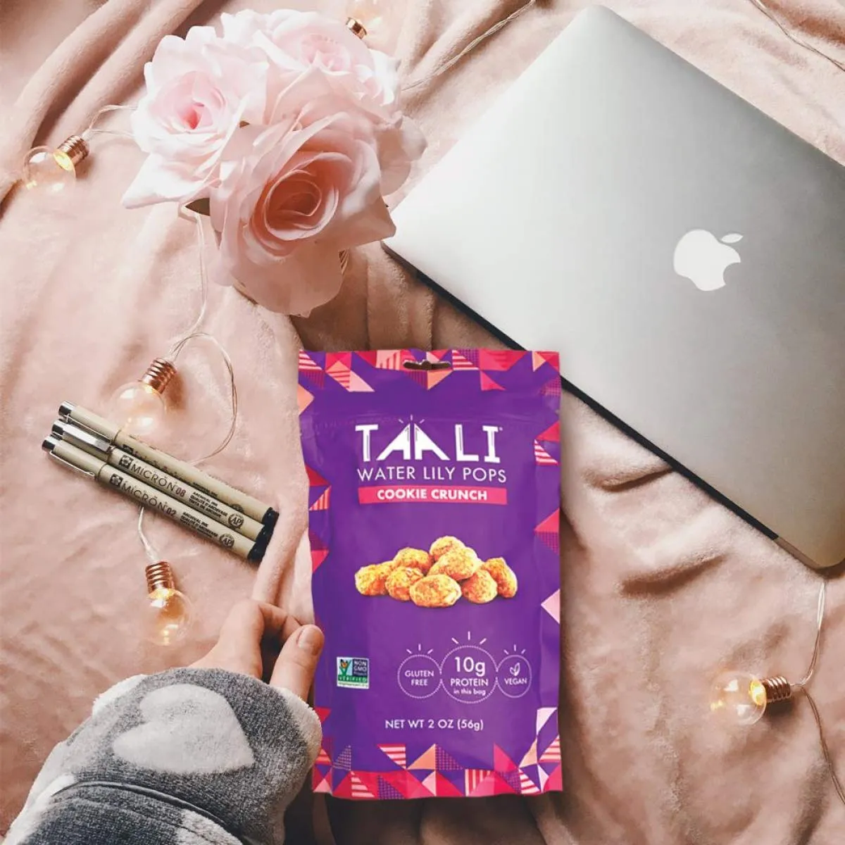 Taali Cookie Crunch Water Lily Pops (6 Resealable Bags) - Sweet Roasted Fox Nuts Makhana Snack | Crunchy Indian Healthy Snacks | Protein-rich, Vegan, Gluten Free, Non GMO | 2 oz Multi-Serve Bags