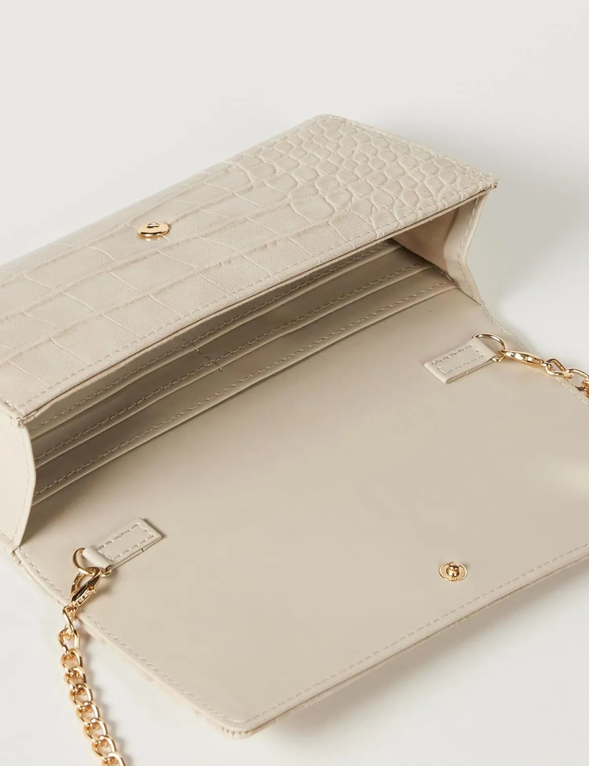 The Drop Leroya Wallet on Chain Crossbody
