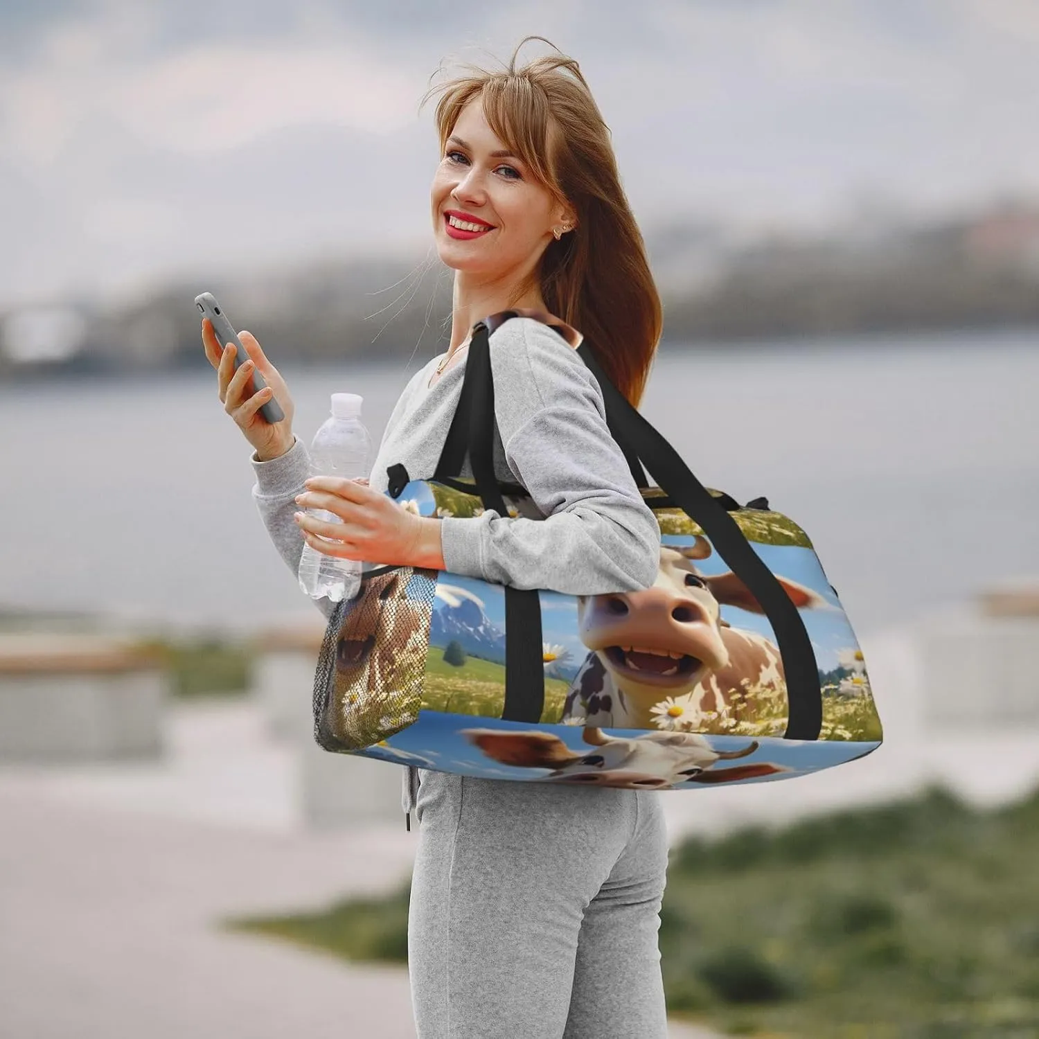 Travel Duffel Bag For Men Women, Funny Cow Animal Carry On Sport Gym Bag With Shoulder Strap Lightweight Waterproof Weekender Bag Overnight Bag
