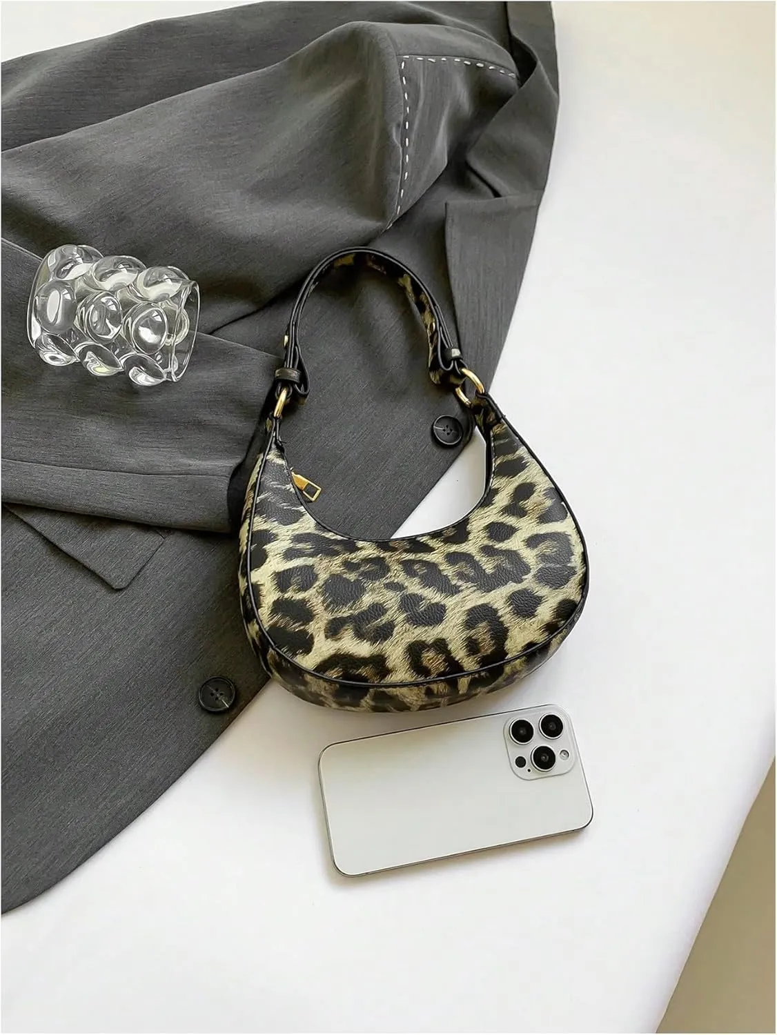 Verdusa Women's Crocodile PU Leather Hobo Shoulder Bag Small Purse Zipper Top Handle Crescent Bag