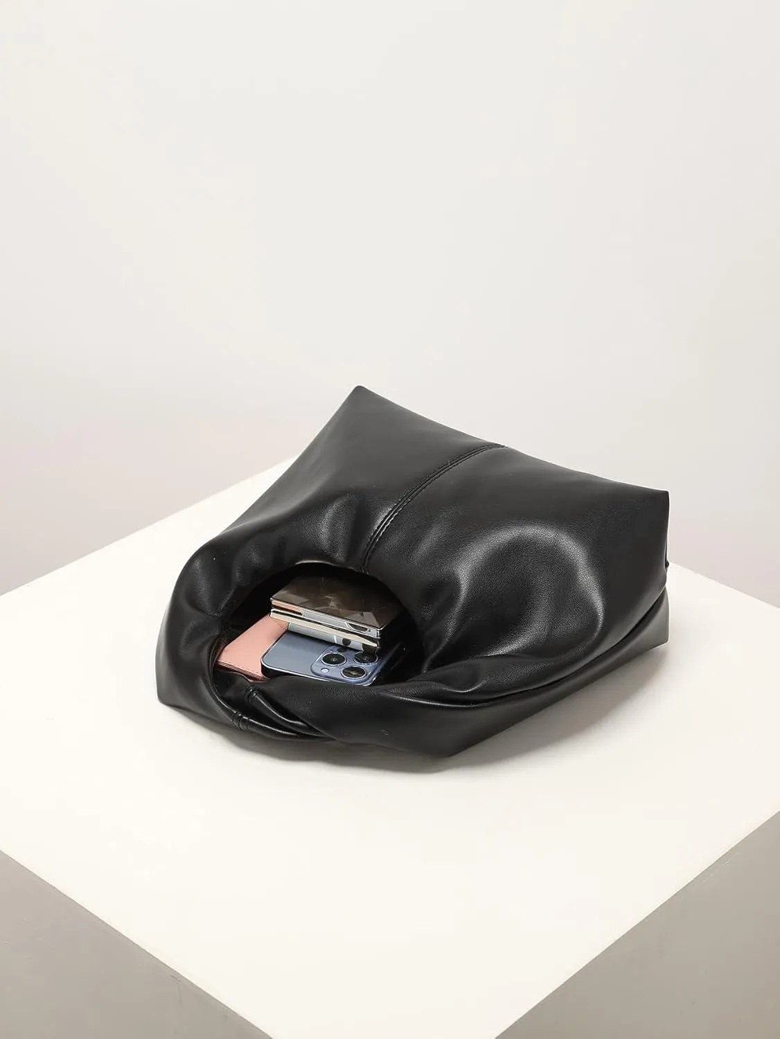 Verdusa Women's Ruched Hobo Mini Handbag Clutch Purse Dumpling Pouch Bag
