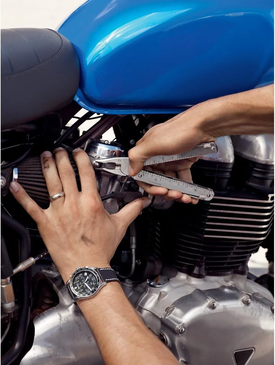 Victorinox Swiss Tool Swiss Army Knife, 24 Function Swiss Made Multi-Tool with Needle-Nose Pliers, Wire Cutters and Large Blade - Silver