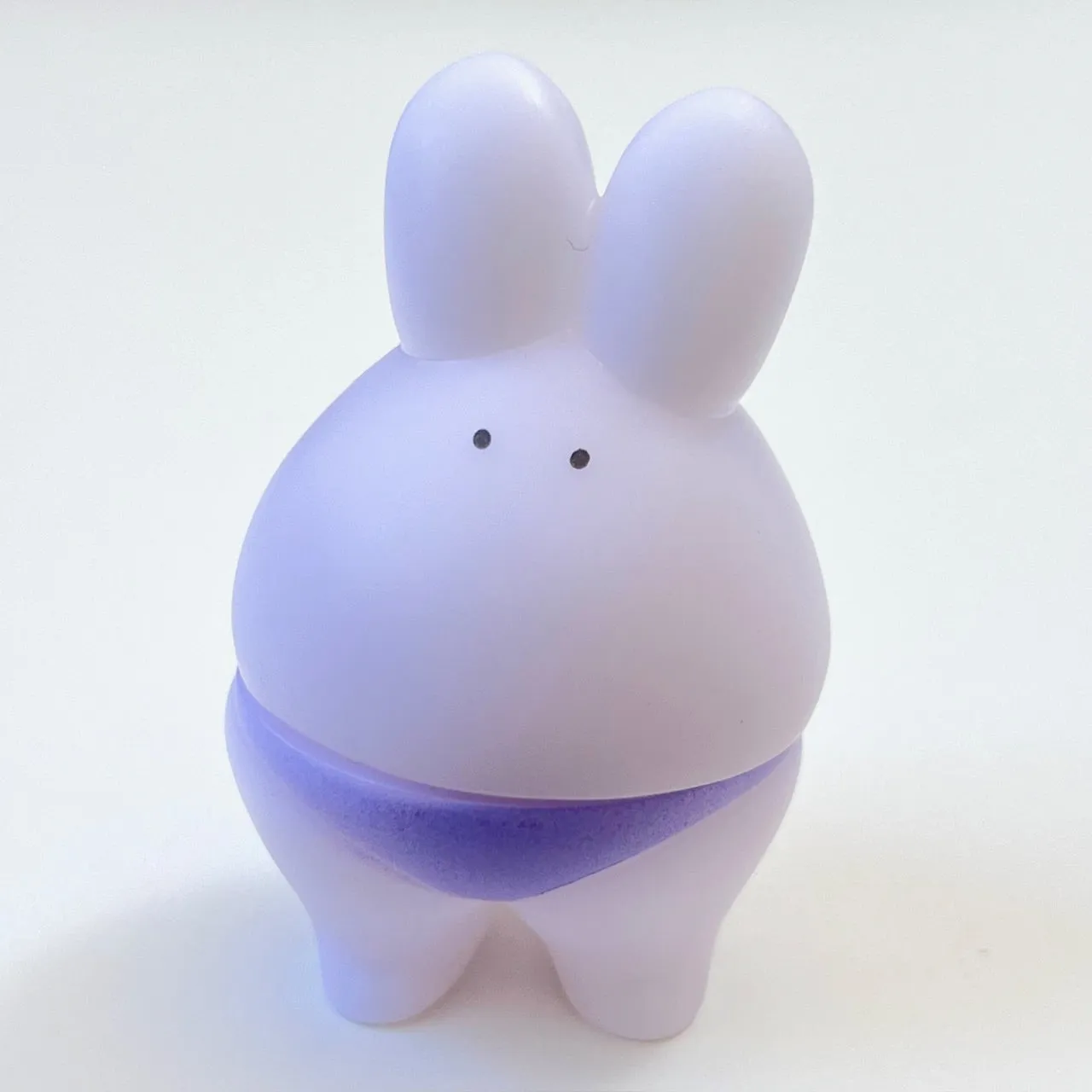 X 70708 SUMO RABBIT FIGURINES-DISCONTINUED