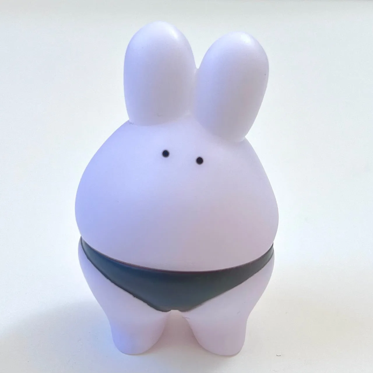X 70708 SUMO RABBIT FIGURINES-DISCONTINUED