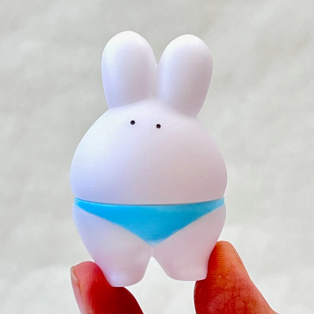 X 70708 SUMO RABBIT FIGURINES-DISCONTINUED