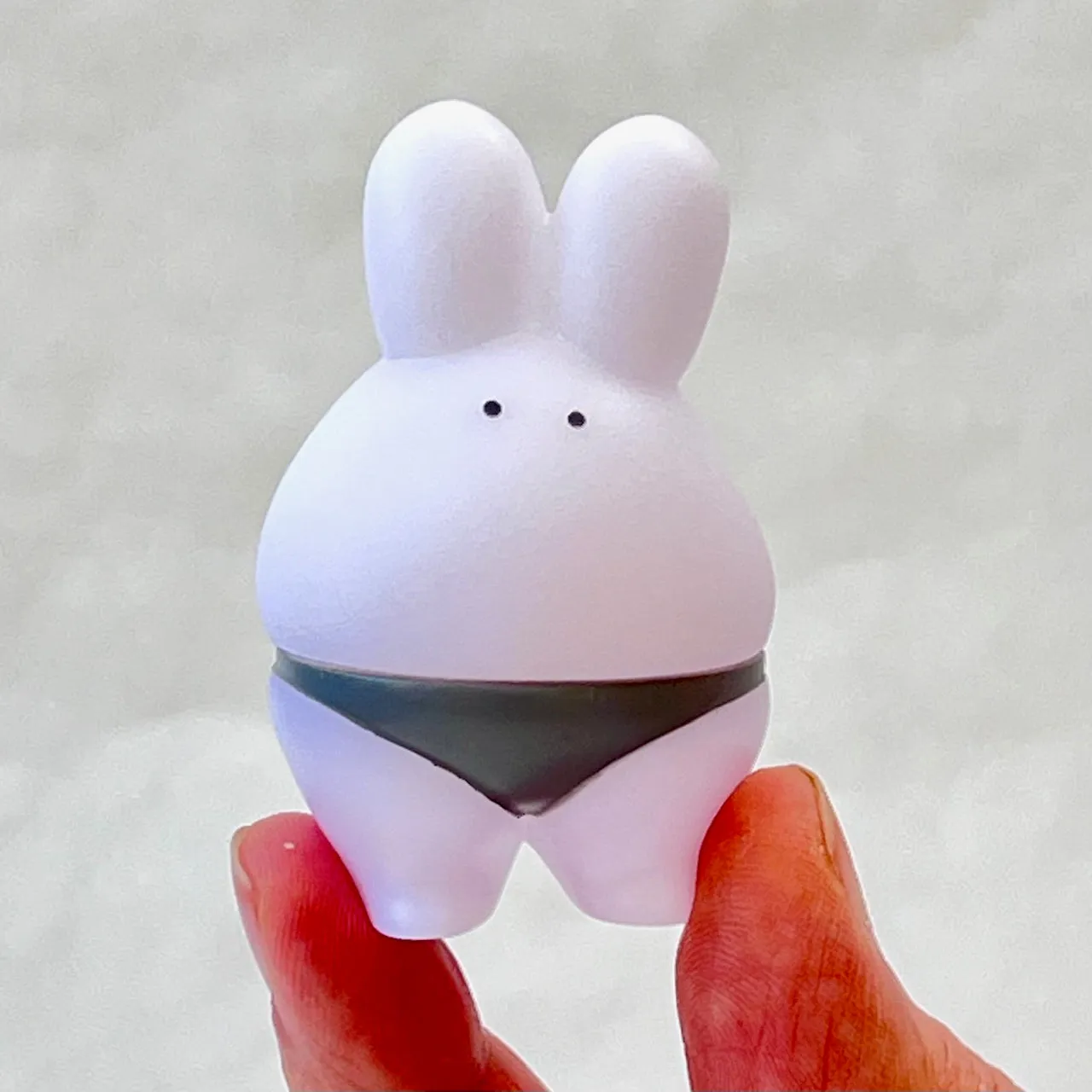 X 70708 SUMO RABBIT FIGURINES-DISCONTINUED
