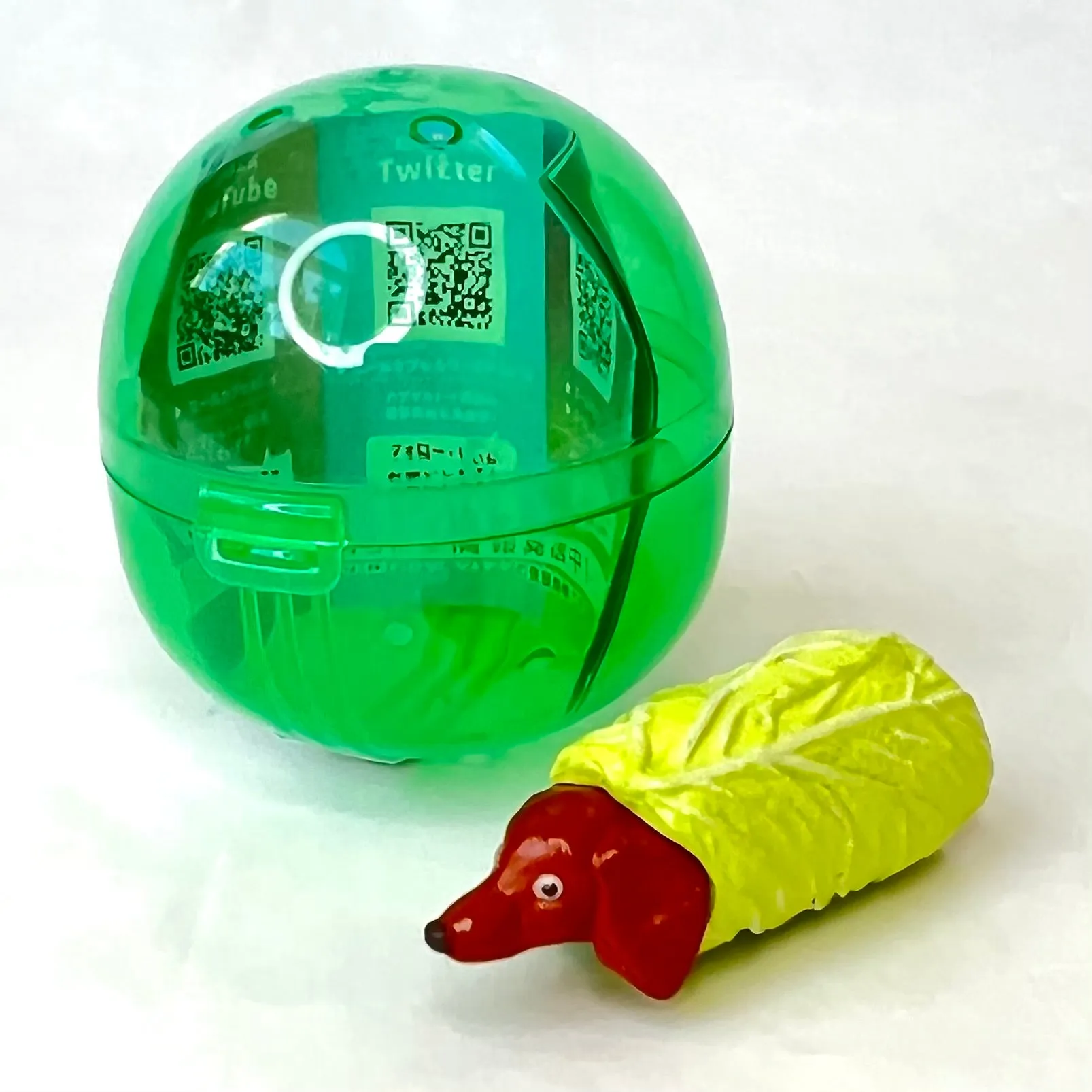 X 70961 Hot Dog Dog Figurine Capsule-DISCONTINUED