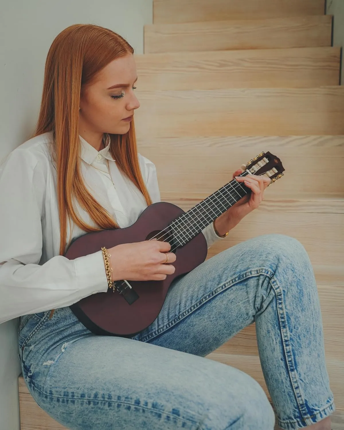 Yamaha GL Series GL1 TBS Guitalele, Tobacco Sunburst